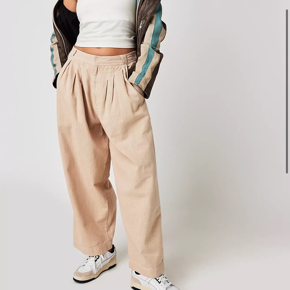 NWT Free People Lotta Love Linen Trousers Color Pebble in Size 12